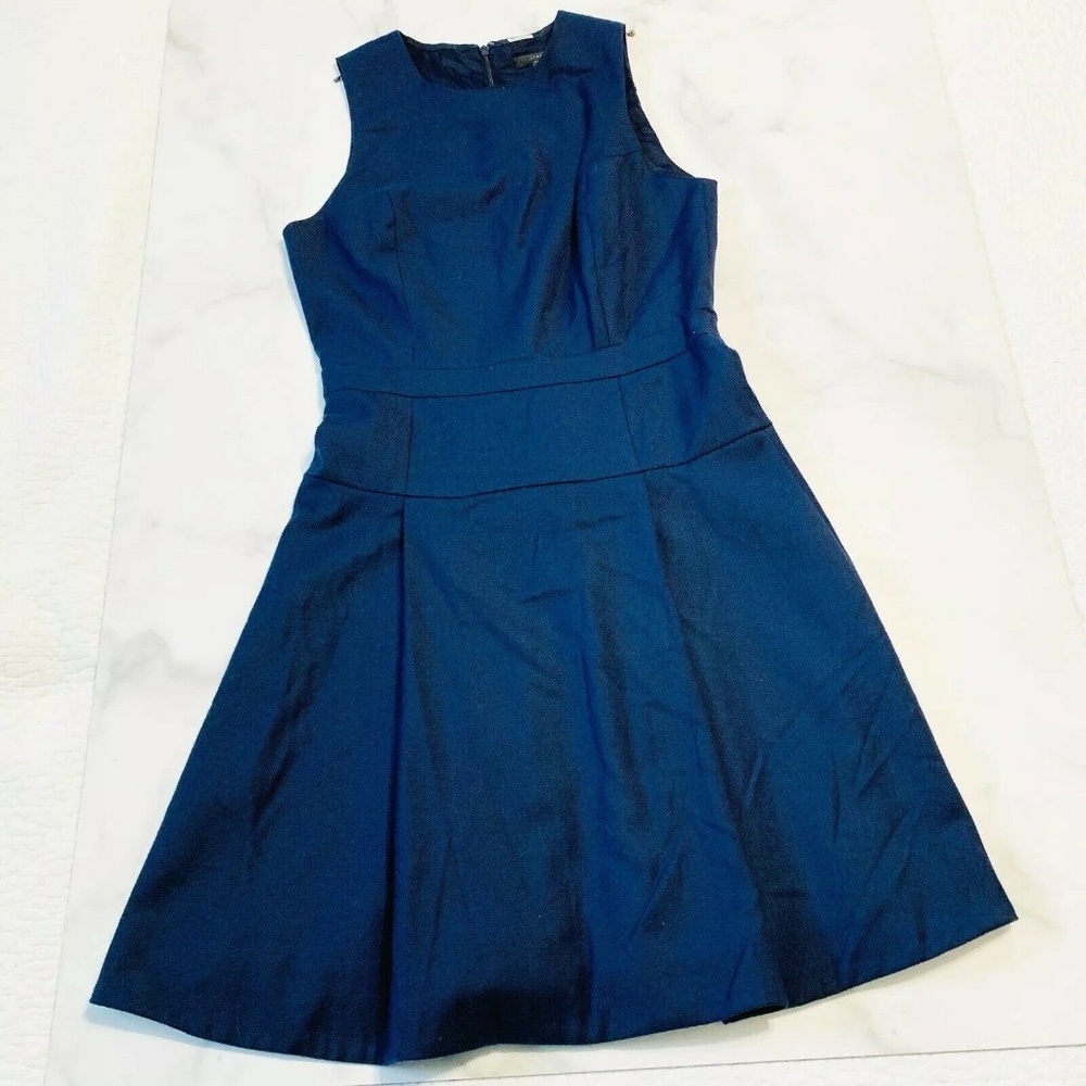 J. Crew Size 2 Blue Sleeves Pleated Stretch Flannel Dress